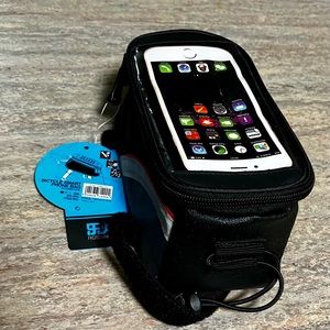 NWT Roswheel bicycle smart phone bag